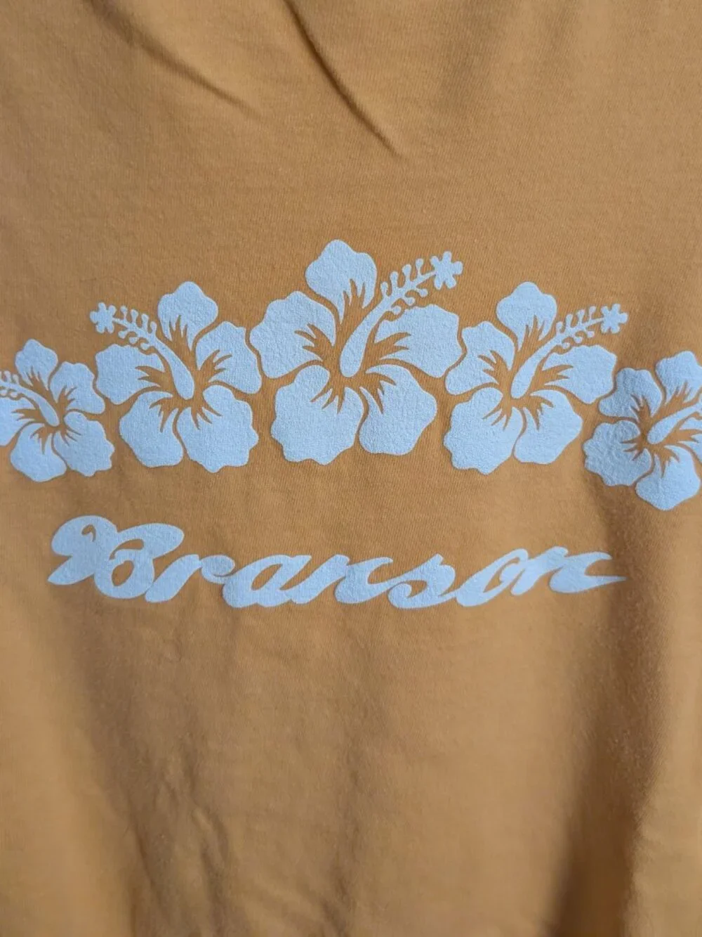 Vintage Men's Dark Yellow S/S Branson, MO T-Shirt w/Hawaiian Flowers Size Small